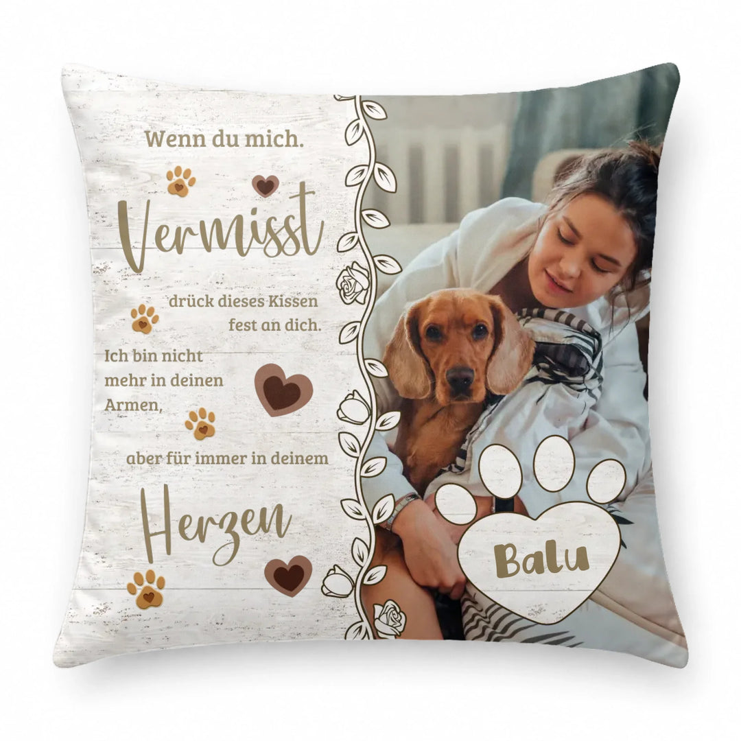Mockup Pillow (3)
